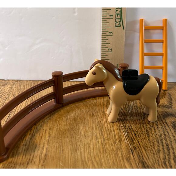Playmobil Junior 123 Equestrian Horse Replacement Pieces Horse Fence Ladder 2006 - Picture 1 of 4